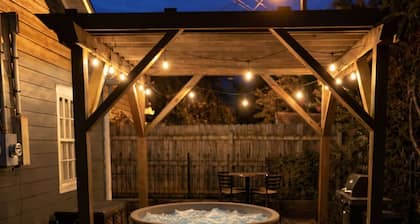 "Madison Manor II” | Hot Tub, Game Room, Movie Theater | 2 BR, 2½ Bath, Sleeps 8