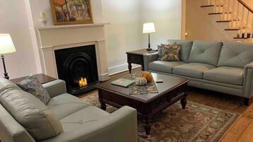 Televisor intel·ligent i llibres