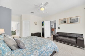 7 bedrooms, iron/ironing board, free WiFi, bed sheets