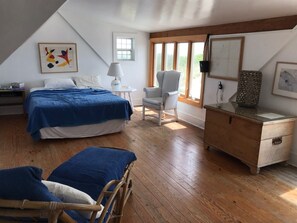 6 bedrooms, desk, free WiFi
