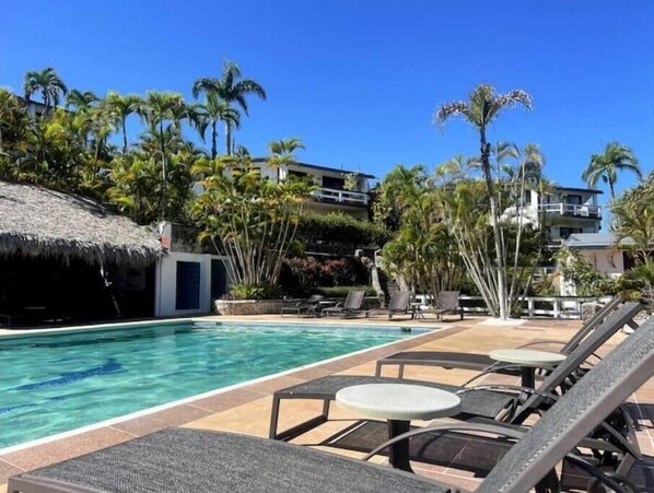 Outdoor pool, a heated pool