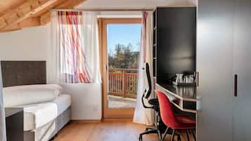 2 camere, ferro/asse da stiro, Wi-Fi gratuito, lenzuola