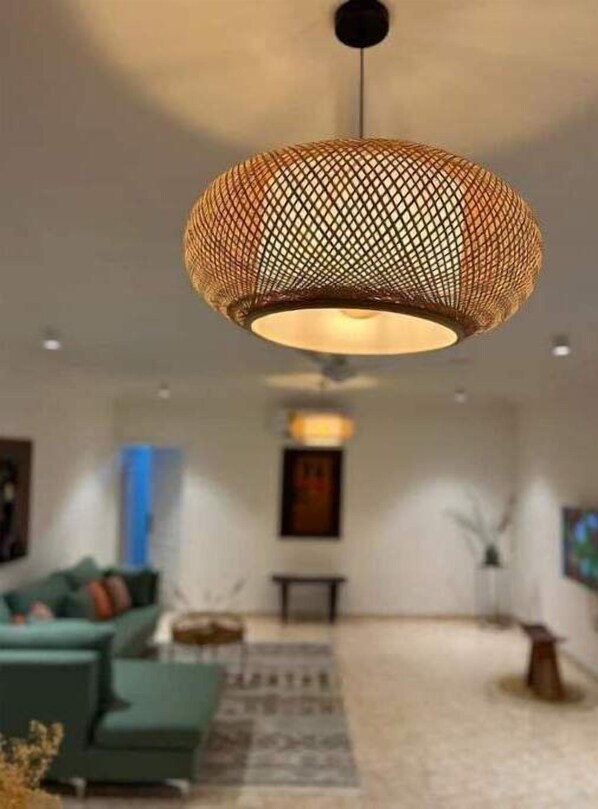 Interior - Charming & Spacious Apt in Accra (Accra)