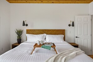 3 bedrooms, iron/ironing board, travel cot, free WiFi