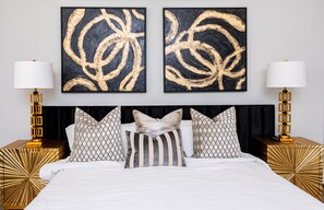Luxury Townhome | 3 bedrooms, iron/ironing board, free WiFi - Houston Lux Townhome (Houston)