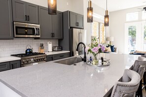 Casa de ciudad de lujo | 3 habitaciones, tabla de planchar con plancha y wifi gratis