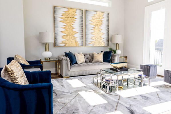 Luxury Townhome | 3 bedrooms, iron/ironing board, free WiFi - Houston Lux Townhome (Houston)