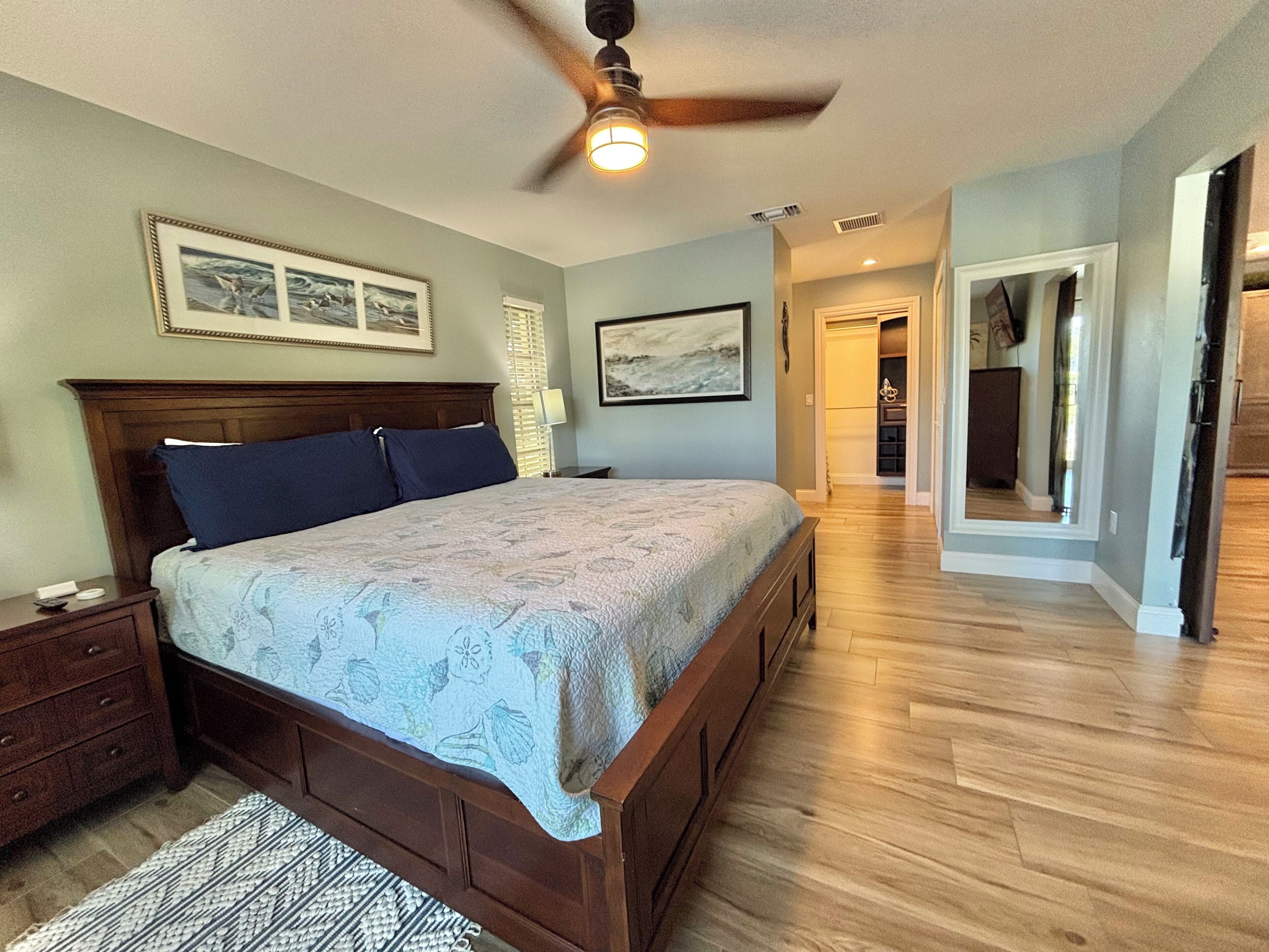 2 habitaciones, tabla de planchar con plancha y wifi gratis 