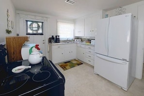Private kitchen - Discount for Thanksgiving A Gateway Sanctuary Exec Suite in Hot Springs, AR (Hot Springs)