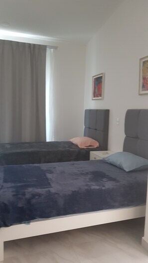 3 Schlafzimmer, Bügeleisen/Bügelbrett, WLAN, Bettwäsche