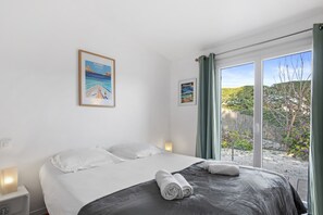 4 soverom, strykejern/-brett, wi-fi (inkludert) og sengetøy