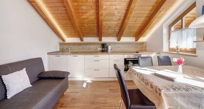 Ferienwohnung 'Ausergrubhof Wohnung Partschins' mit Bergblick, Gemeinschaftsgarten und WLAN