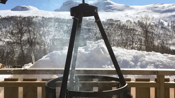 A snow-covered mountain landscape with a wooden deck in the foreground. - 3 bedroom stunning home in Uvdal (Uvdal)