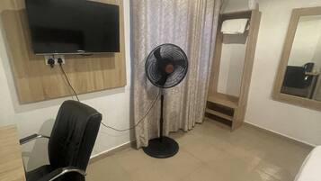 1 slaapkamer, een kluis op de kamer, gratis wifi, beddengoed