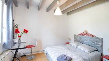 4 chambres, Wi-Fi gratuit, draps fournis