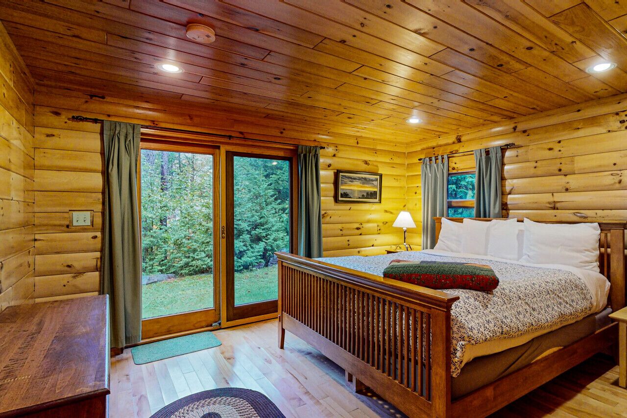 3 chambres, fer et planche à repasser, Wi-Fi gratuit, draps fournis