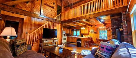 Smart TV, fireplace