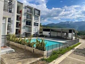 Pool - Suitable furnished Melgar with Pool (Melgar)