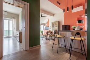 Dining - Viola Penthouse with Rome Panoramic View (ROMA)