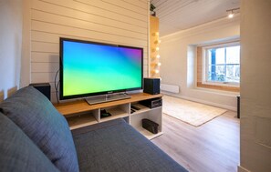 Tv och eldstad