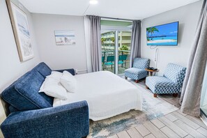 1 dormitorio, escritorio, tabla de planchar con plancha y wifi