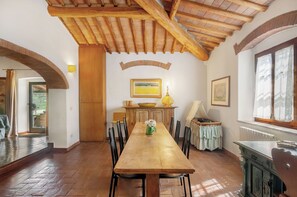 Dining - Agriturismo 'Molinuzzo - Lisa' with Shared Pool, Private Terrace and Wi-Fi (Barberino Tavarnelle)