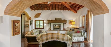 مدفأة، تنس طاولة