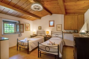 3 Schlafzimmer, kostenloses WLAN, Bettwäsche