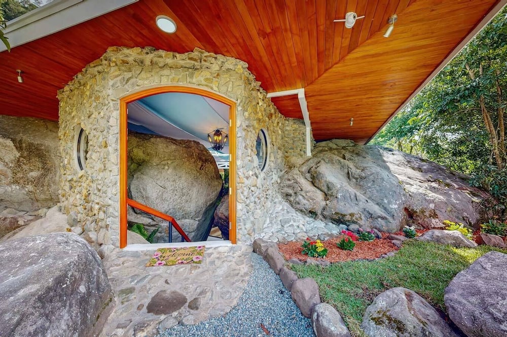 Rocka Verde Retreat