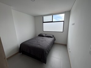 2 habitaciones, wifi gratis y ropa de cama