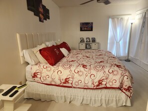 2 quartos, ferros/tábuas de passar roupa, Wi-Fi de cortesia