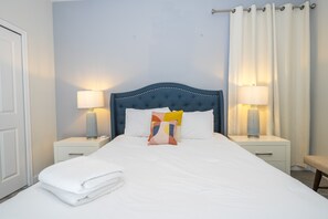 5 Schlafzimmer, Bügeleisen/Bügelbrett, Internetzugang, Bettwäsche