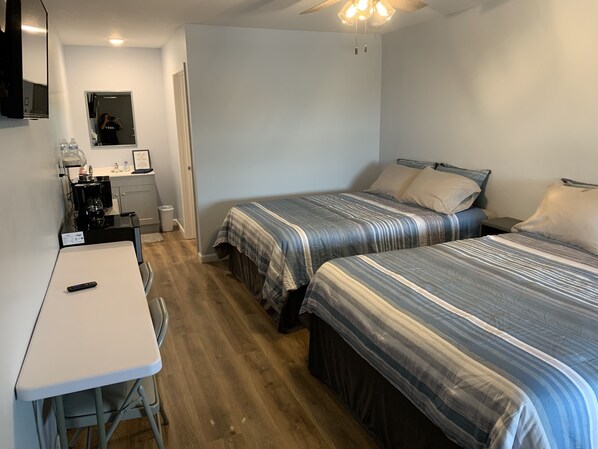 1 bedroom, WiFi, bed sheets