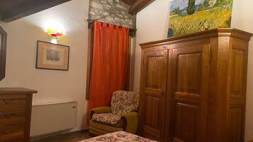 2 chambres, Wi-Fi gratuit, draps fournis