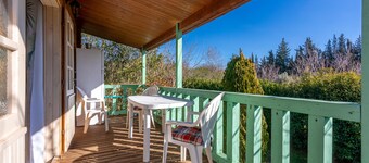 Chalet 'Superbe' with Private Terrace, Wi-Fi and Air Conditioning