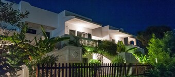 Bed and Breakfast 'Ilios and Irene  2' with Shared Terrace, Wi-Fi and Air Conditioning