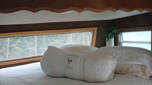 1 habitación y ropa de cama 