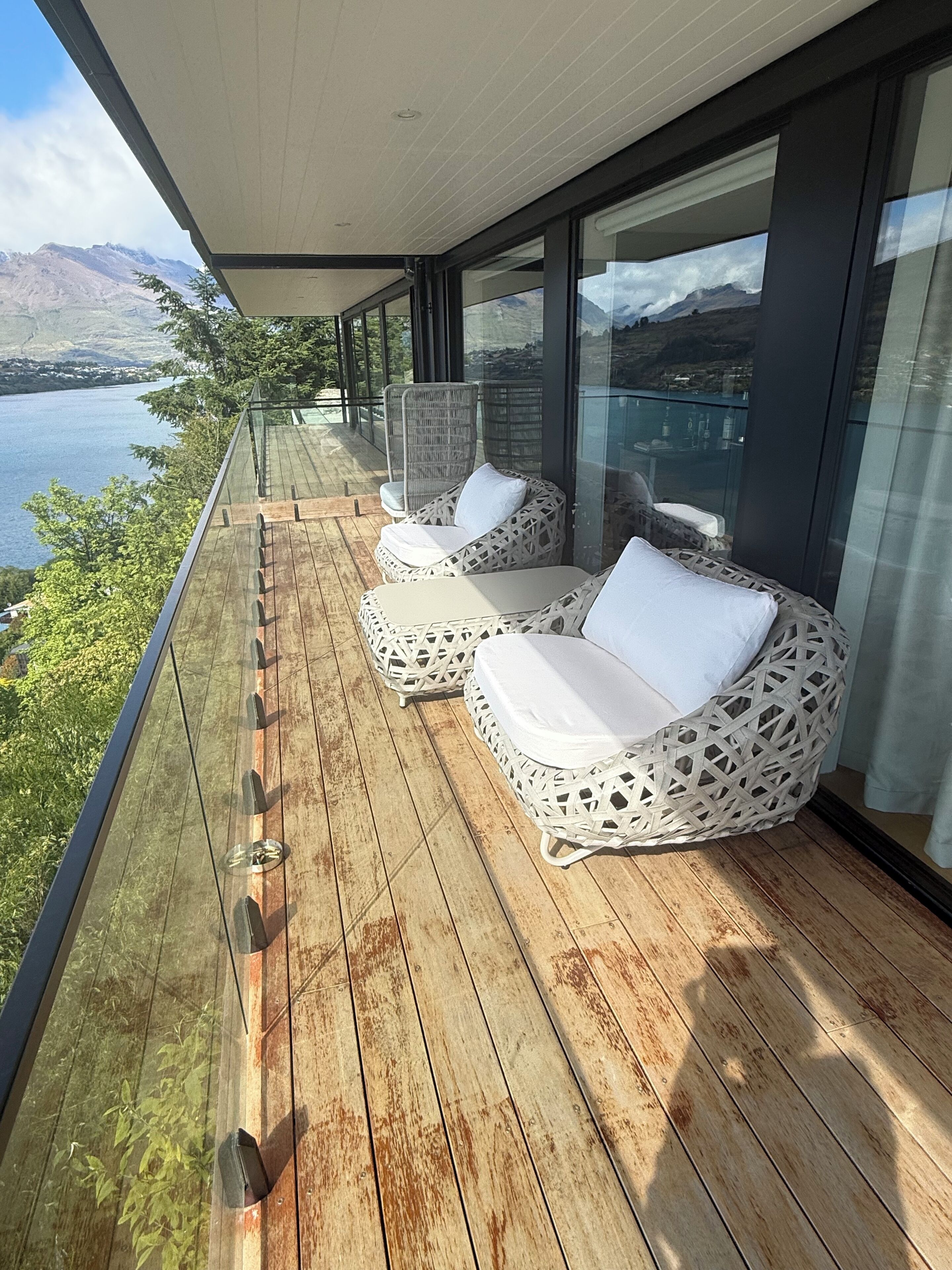 Deluxe Suite, Balcony, Lake View | Terrace/patio