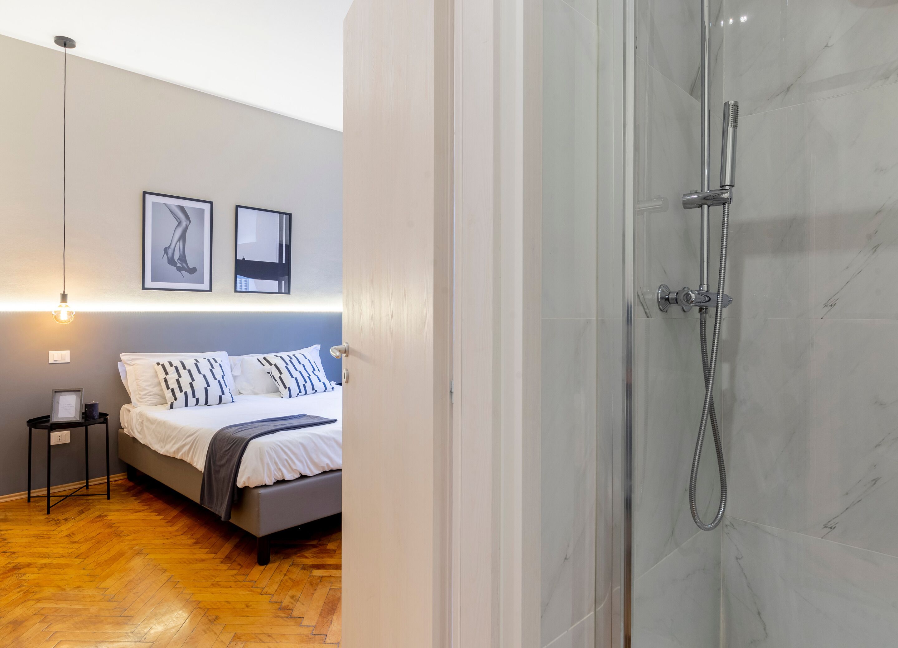 1 bedroom, desk, laptop workspace, free WiFi