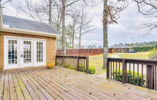 Terrace/patio - The Augusta National / Masters rental (Martinez)