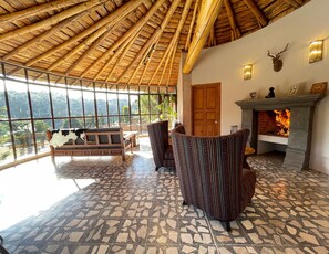 Living area - Cabañas Real Victoria (El Oro de Hidalgo)