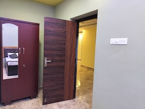 Bathroom - Daylight Stay (Chennai)