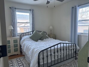 2 bedrooms, WiFi, bed sheets