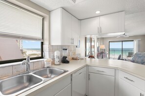 Køleskab, mikrobølgeovn, ovn, opvaskemaskine