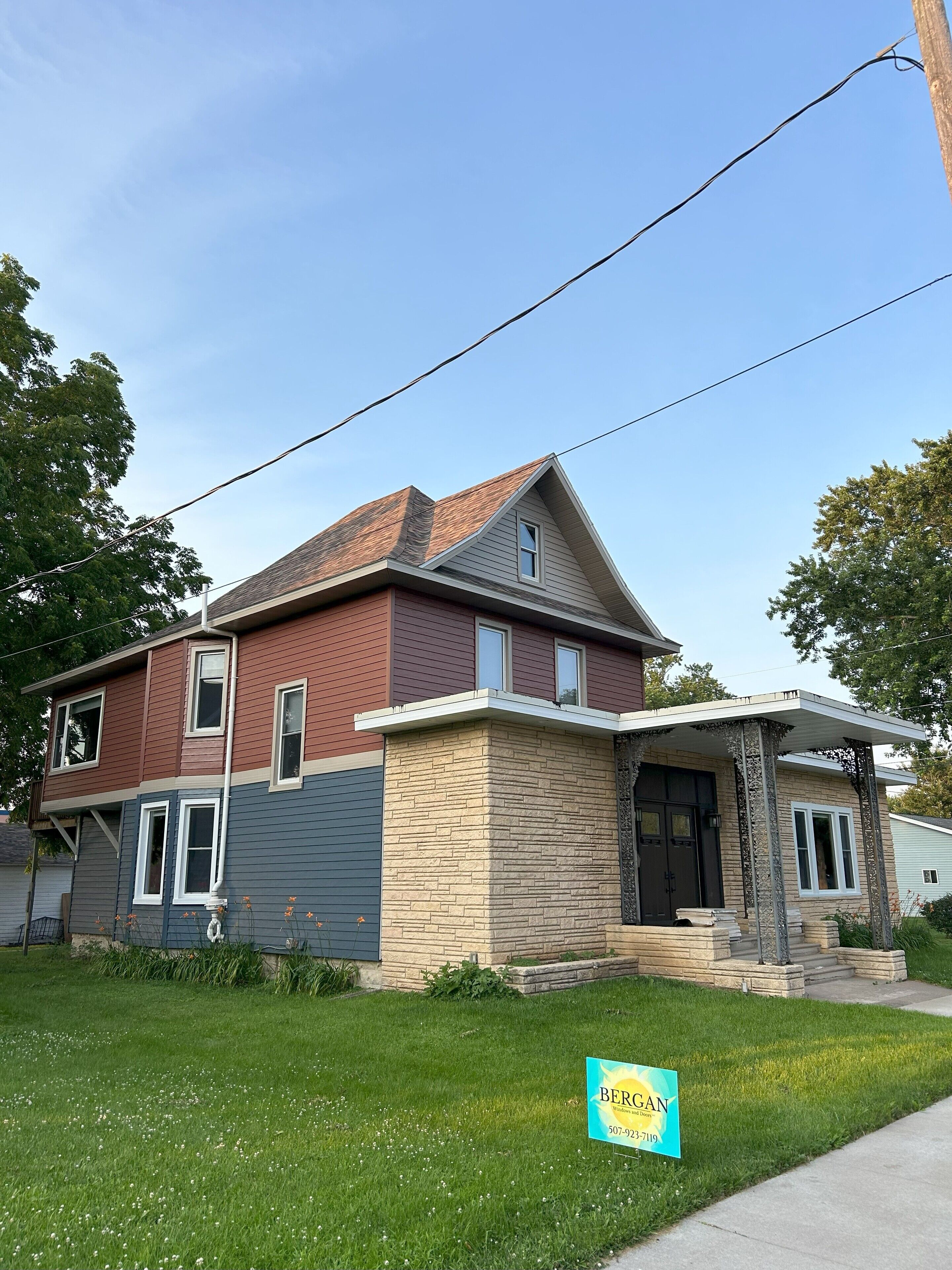 Cozy/Spacious home near Whitewater State Park!