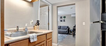 Serene Downtown Clarksville Villa