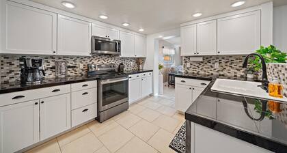 Sunshine Haven | HUGE Backyard, Private heated Pool + Fire Pit!