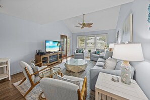 تلفزيون ذكي، مشغل دي في دي، مكتبة فيديو، طابعة