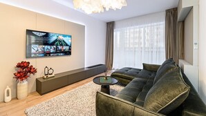 スマートテレビ、暖炉