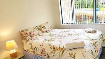 5 bedrooms, in-room safe, iron/ironing board, WiFi